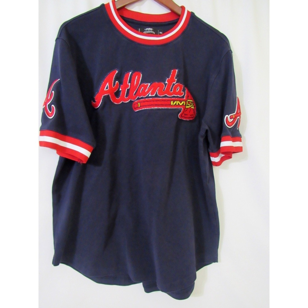 Pro‎ Standard MLB Atlanta Braves Men's Classic Chenille Double Knit Top Blue L